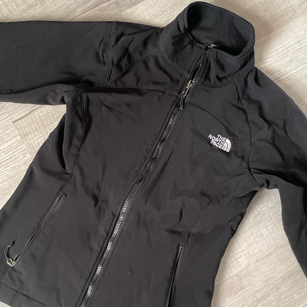 NorthFace Jacket - Picture 2 of 4